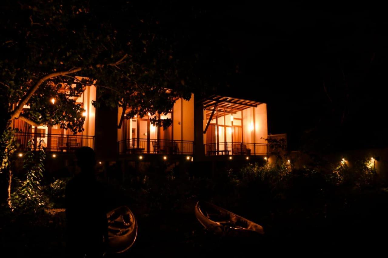 Senu Lagoon Villa Tangalle Extérieur photo